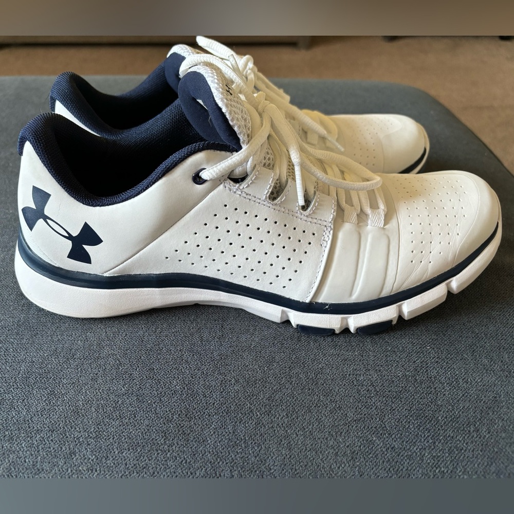 Under Armour Men’s Hybrid Trainer / Golf Shoe 10.5